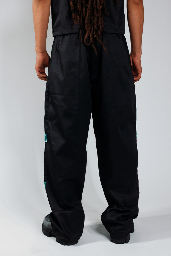 Baggy Cargo Trousers - Cargo Black / Deep Green