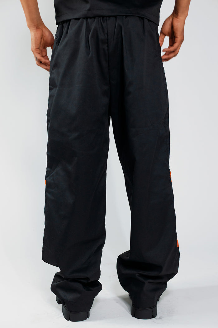 Baggy Cargo Trousers - Cargo Black / Orange