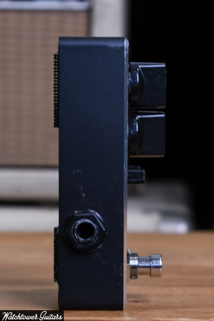 Darkglass Harmonic Booster Clean Bass Preamp