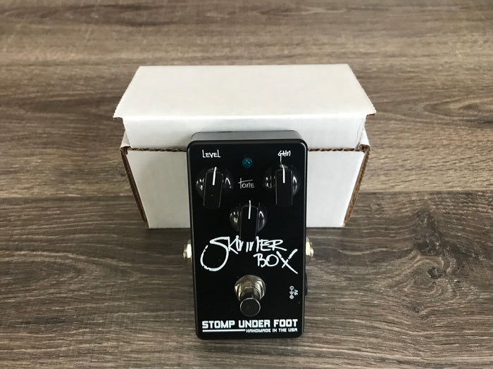 Stomp Under Foot Skinner Box